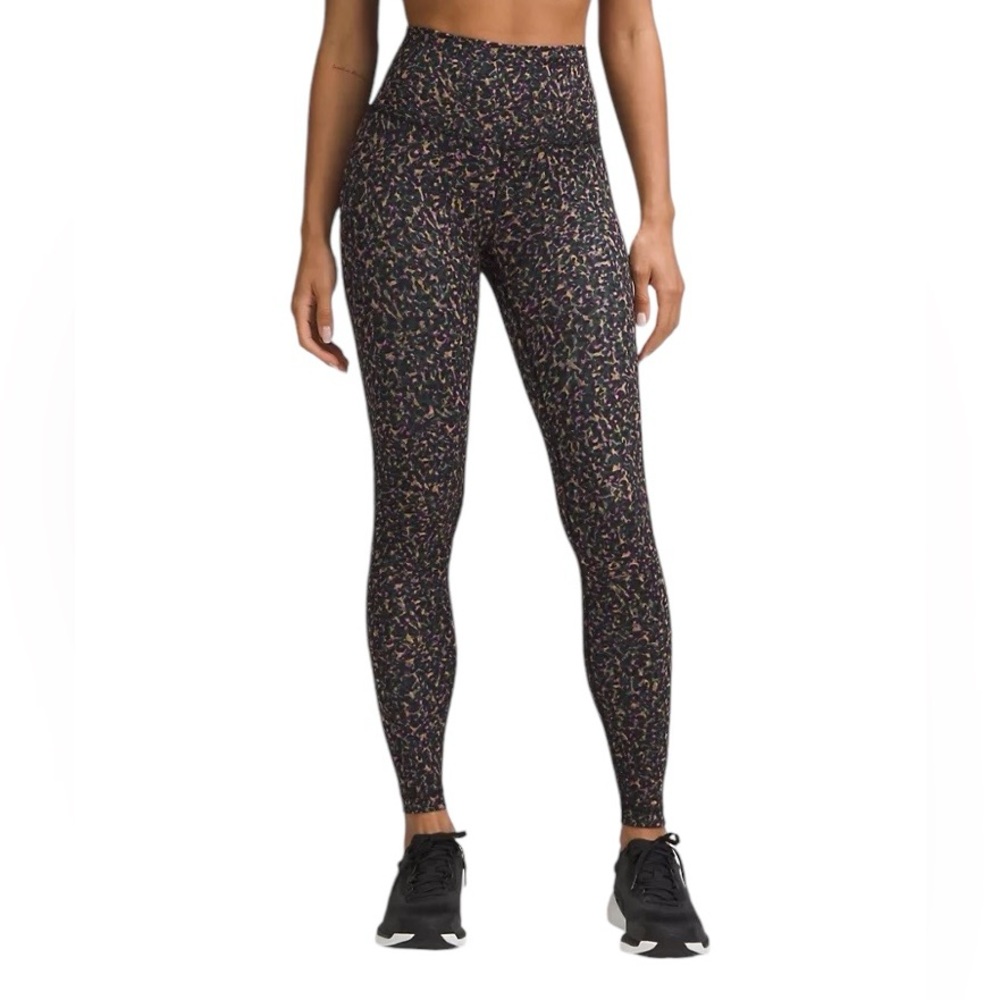 Lululemon Wunder Train High-Rise Tight 28" Size 6